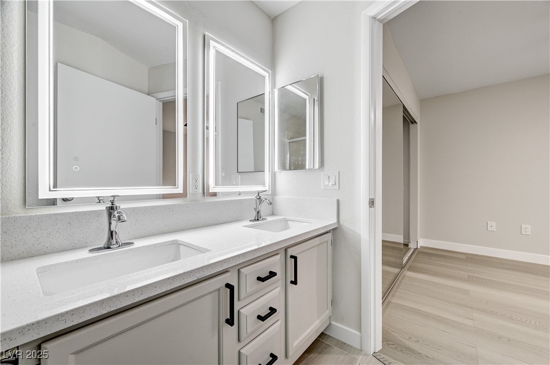 Photo 19 of 42, 7950 W Flamingo Road #1168