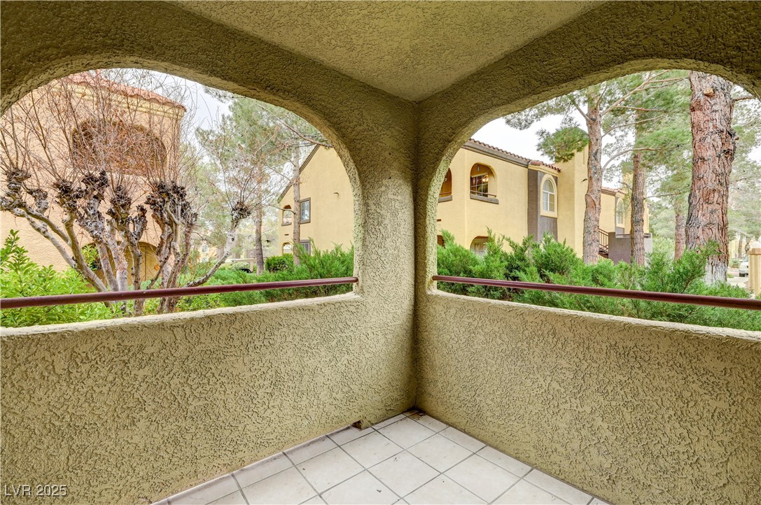 Photo 30 of 42, 7950 W Flamingo Road #1168