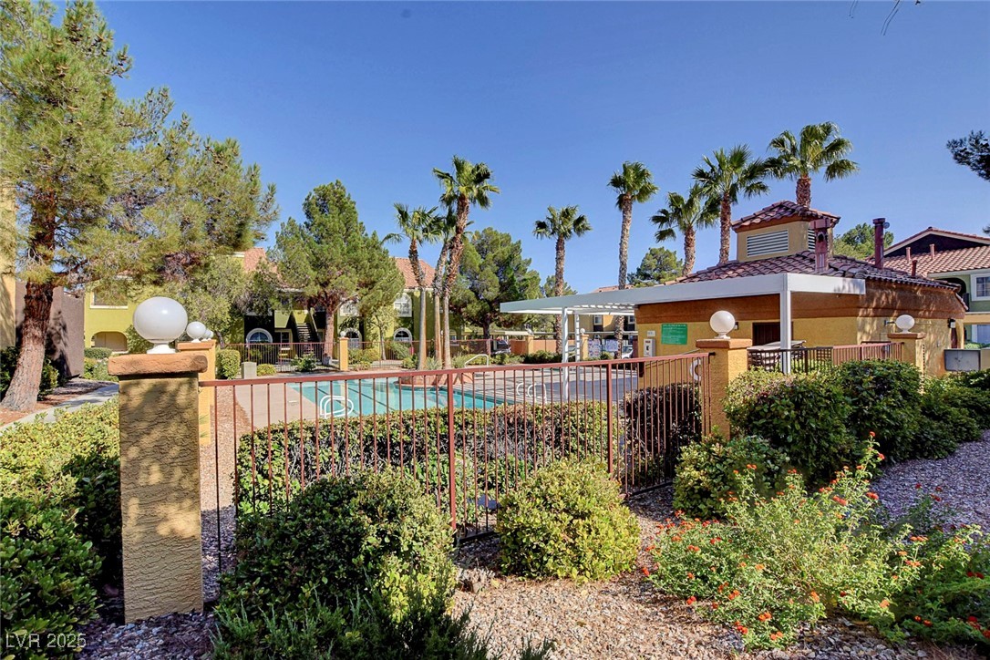 Photo 42 of 42, 7950 W Flamingo Road #1168
