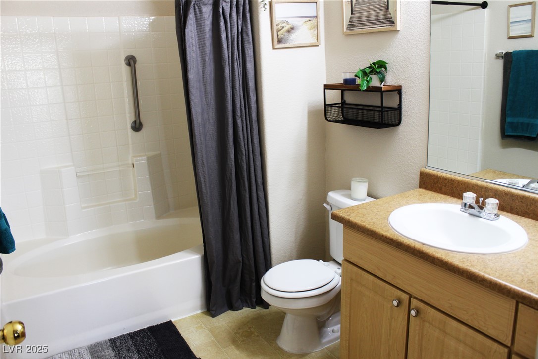 Photo 10 of 15, 8250 N Grand Canyon Drive #2110