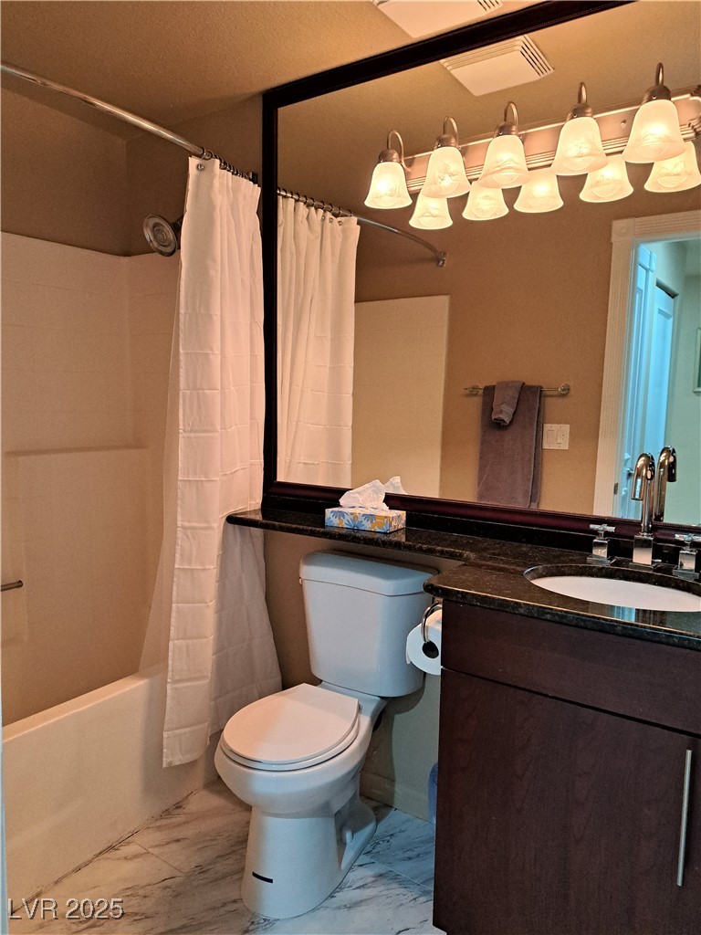 Photo 13 of 14, 270 E Flamingo Road #212