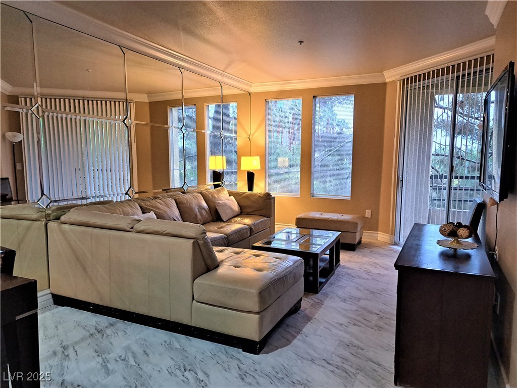270 E Flamingo Road #212, Las Vegas