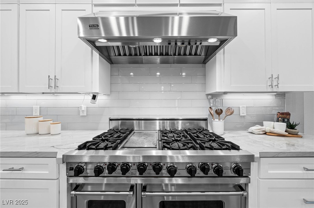 Photo 19 of 98, 29 Soaring Bird Court