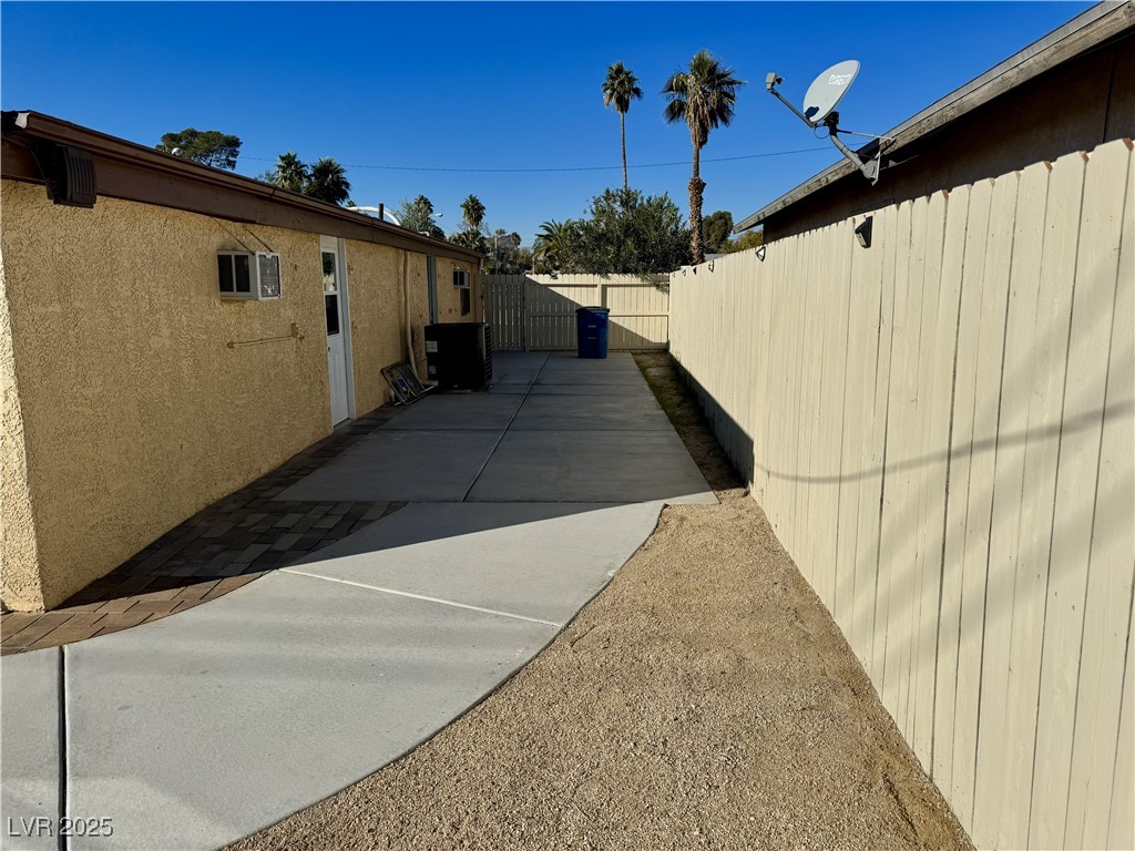 Photo 38 of 45, 3138 Gaucho Drive