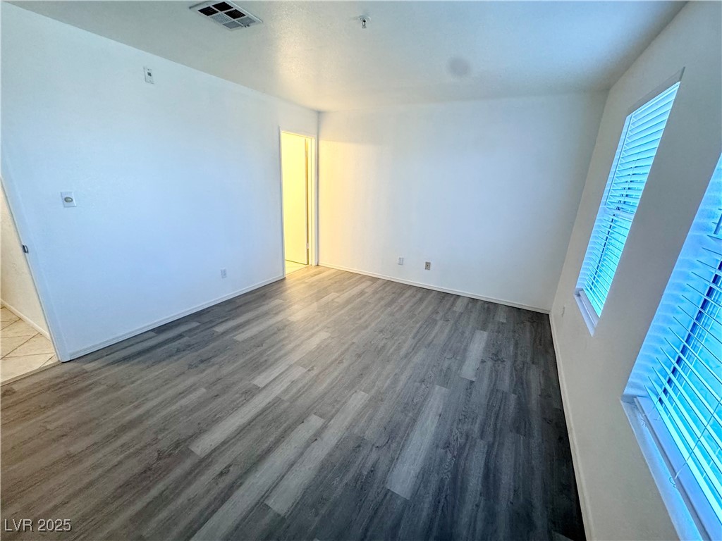 Photo 10 of 22, 2064 Mesquite Lane #102