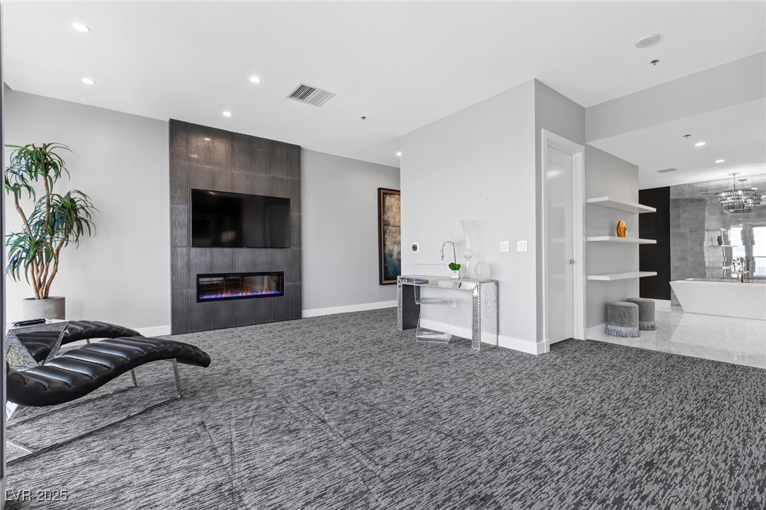 Photo 27 of 37, 4575 Dean Martin Drive #3300