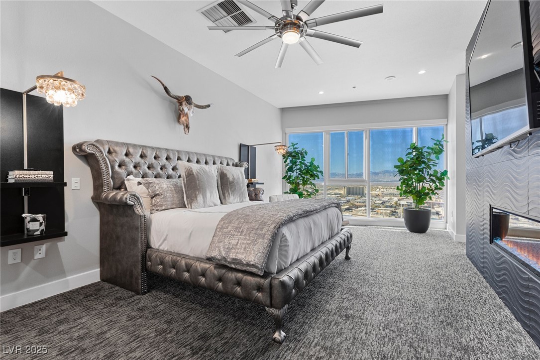 Photo 29 of 37, 4575 Dean Martin Drive #3300
