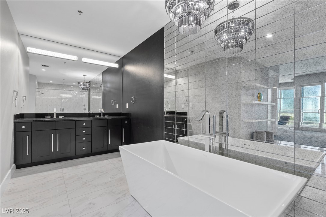 Photo 32 of 37, 4575 Dean Martin Drive #3300