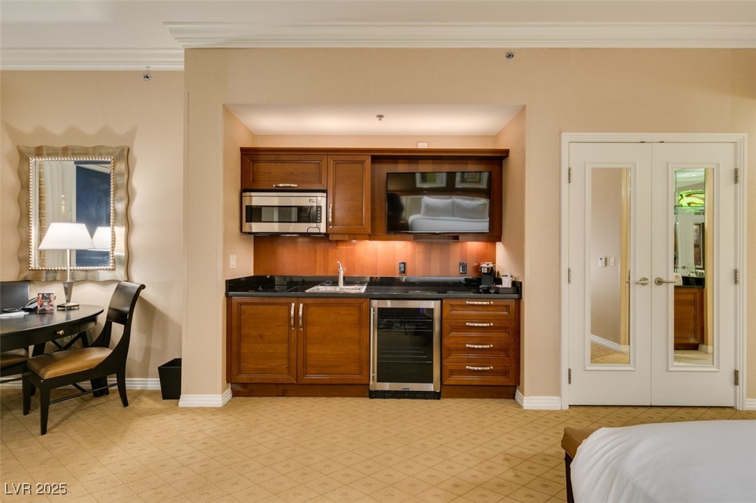 Photo 24 of 33, 135 E HARMON Avenue #3709