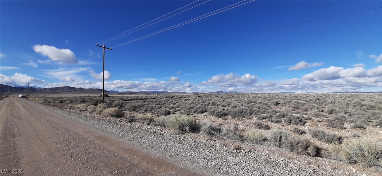 Photo 9 of 27, 400 W White River Road