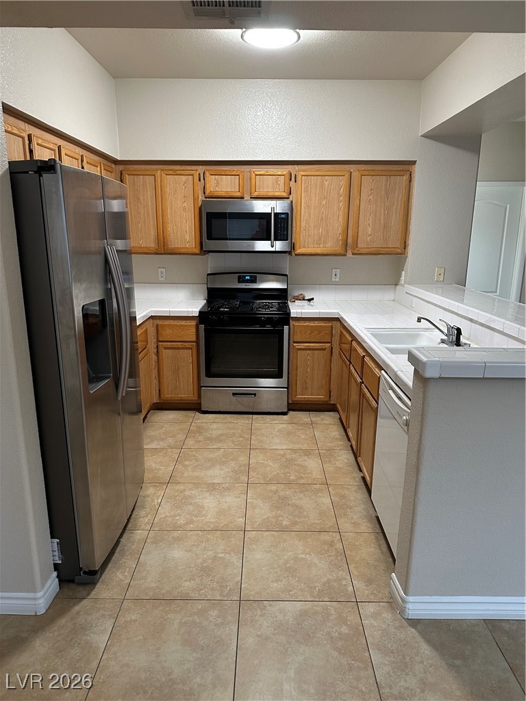 Photo 5 of 1404 Seward Street #104