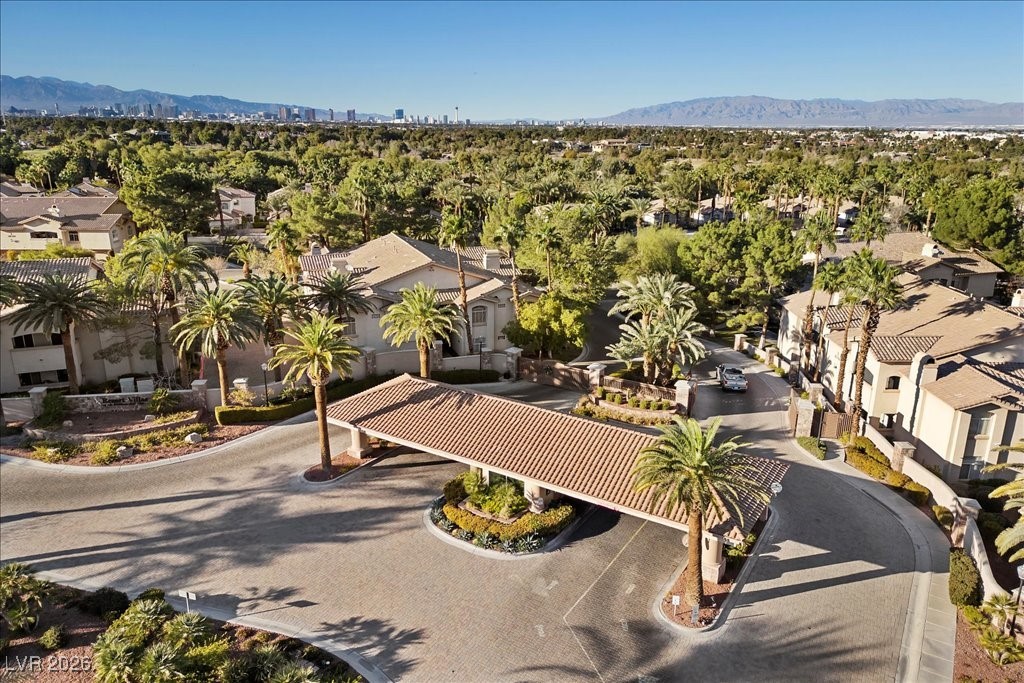 Photo 21 of 28, 2050 W Warm Springs Road #1723