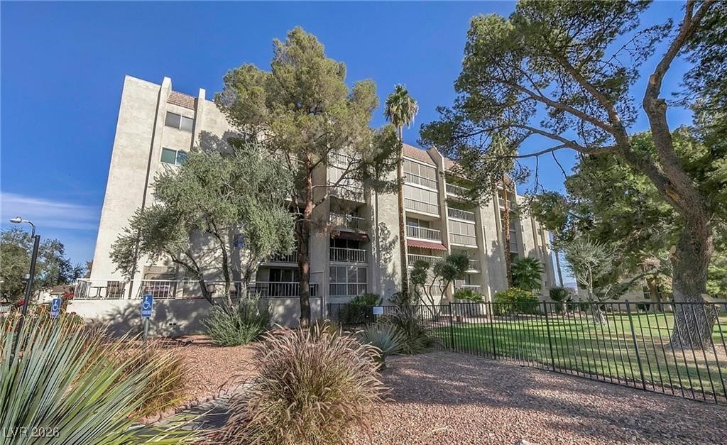 730 S Royal Crest Circle #444, Las Vegas