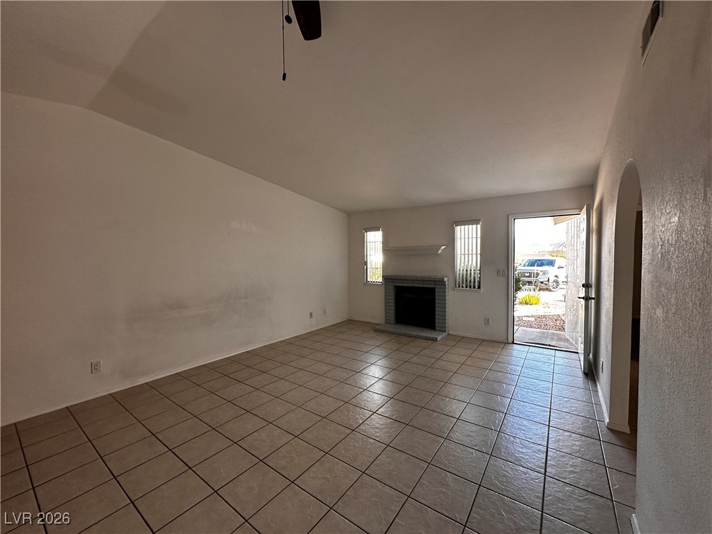 Photo 4 of 1826 Dunes Court