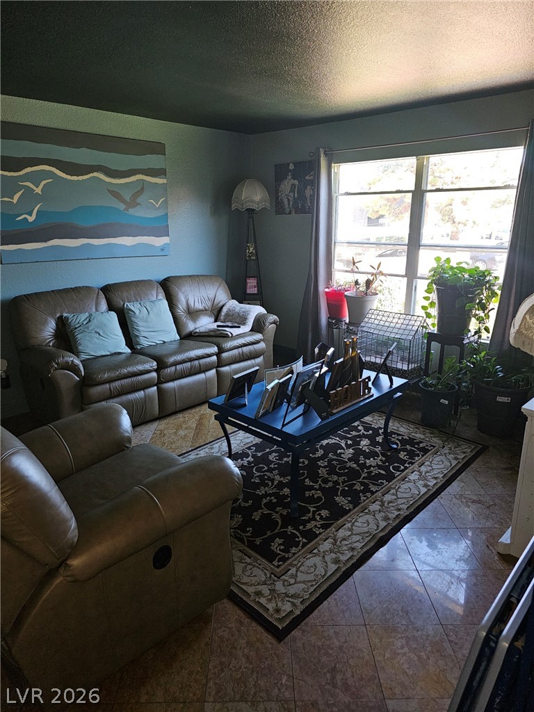 Photo 9 of 18, 5055 W Hacienda Avenue #1161