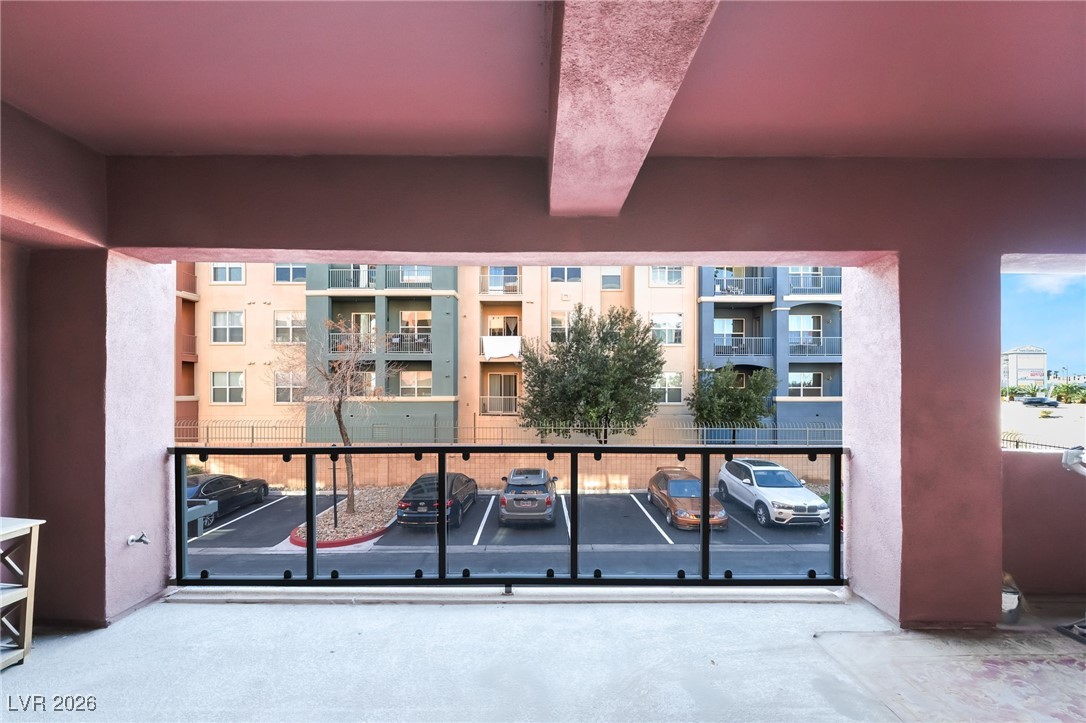 Photo 21 of 28, 35 E Agate Avenue #201
