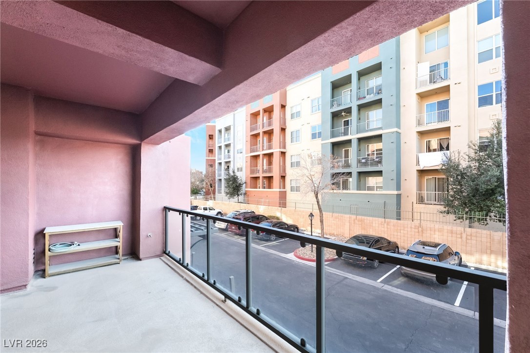 Photo 23 of 28, 35 E Agate Avenue #201