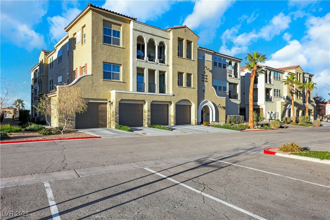 2555 Hampton Road #7202, Henderson 89052