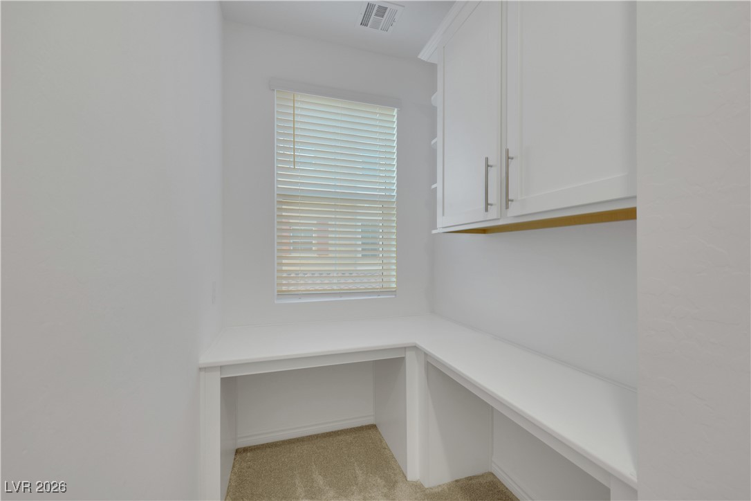 Photo 36 of 40, 2555 Hampton Road #7202