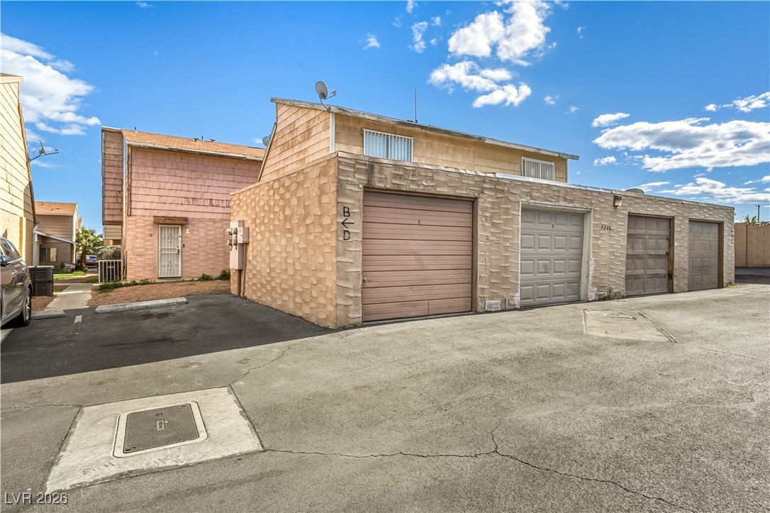 5248 Greene Lane #B, Las Vegas 89119