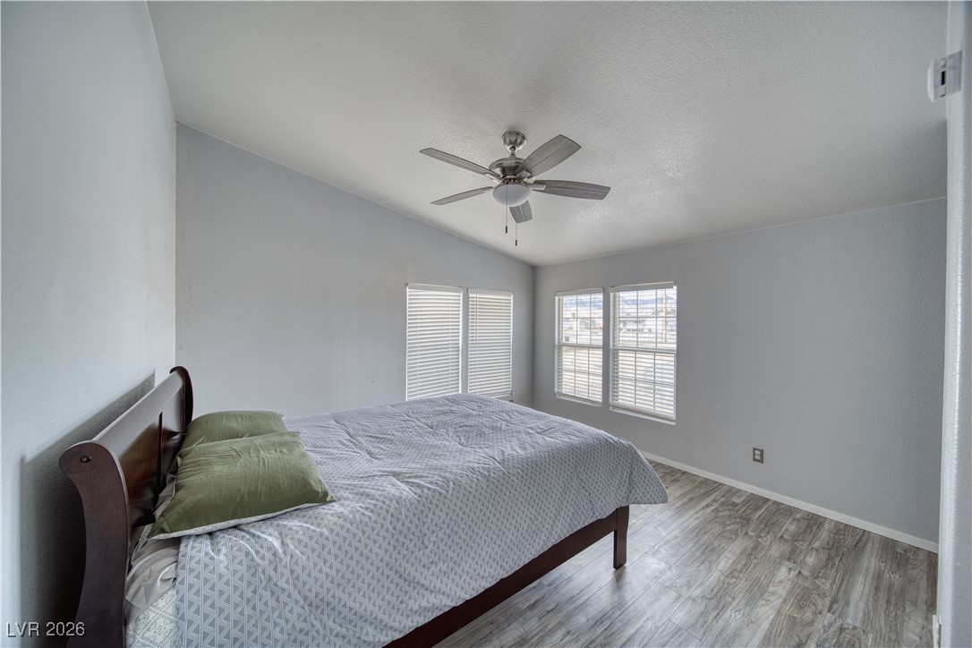 Photo 6 of 34, 1171 W Greta Boulevard