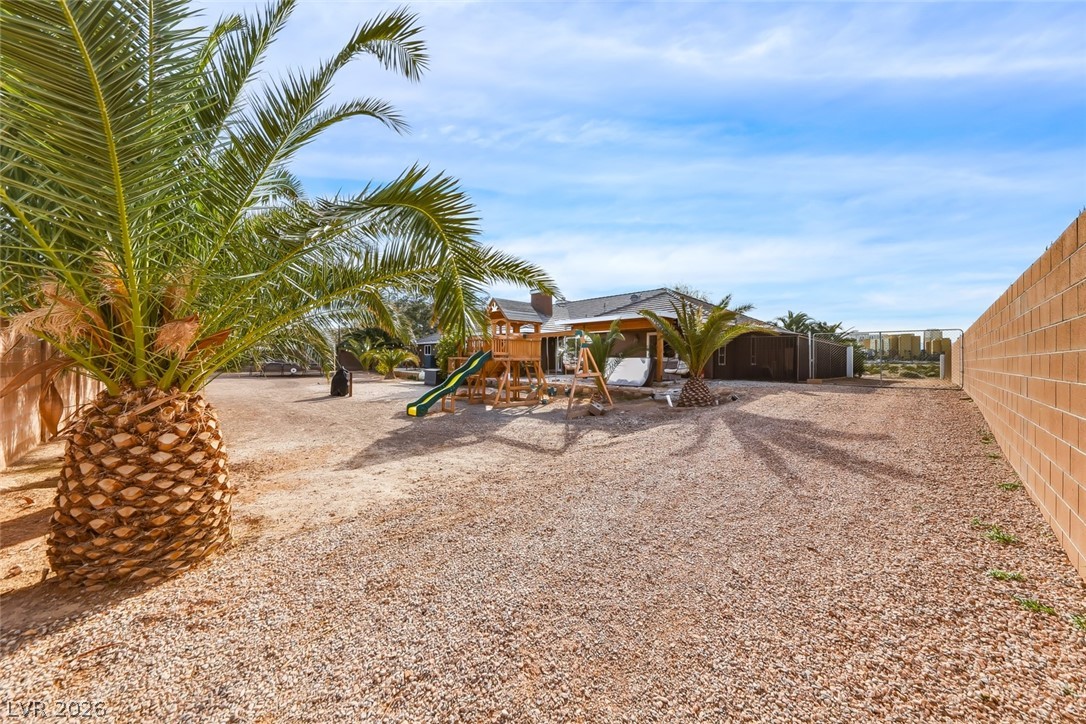 Photo 16 of 57, 9950 Rancho Destino Road