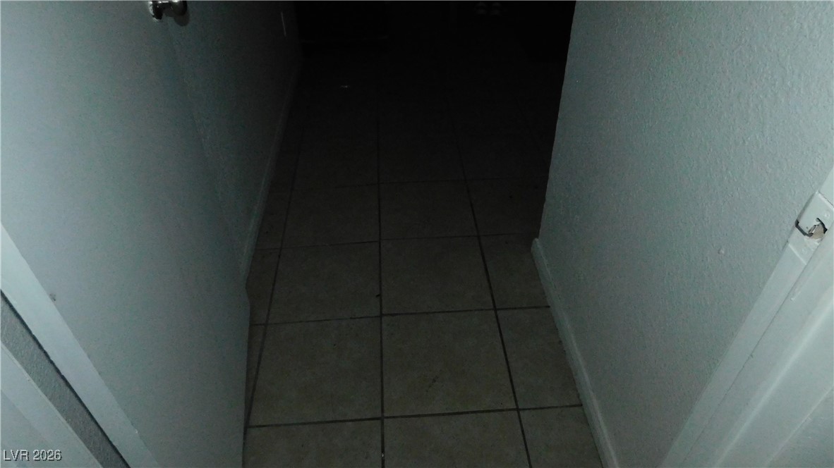 Photo 34 of 39, 2612 E Mesquite Avenue