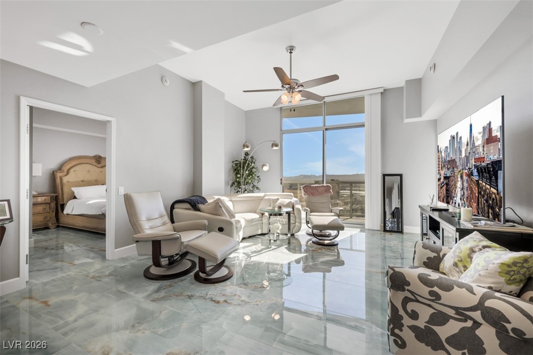 Photo 12 of 57, 200 W Sahara Avenue #3707