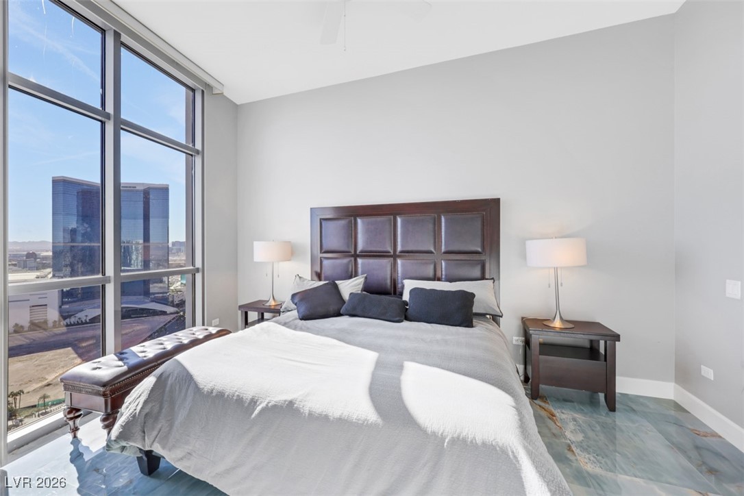Photo 16 of 57, 200 W Sahara Avenue #3707