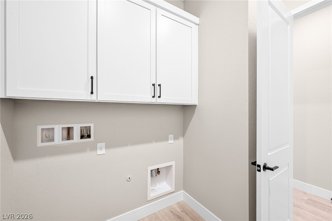 Photo 20 of 42, 525 Stowell Avenue
