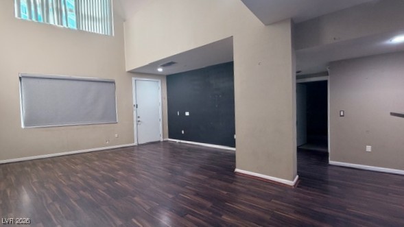 Photo 12 of 42, 4535 Dean Martin Drive #107