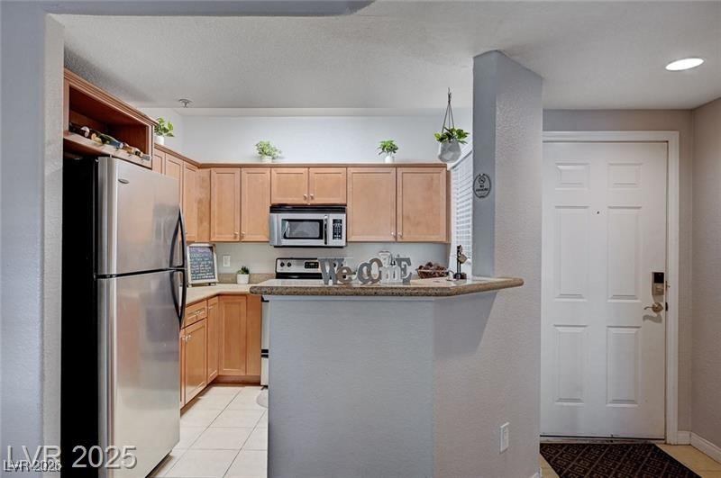 Photo 7 of 37, 4400 S Jones Boulevard #1119