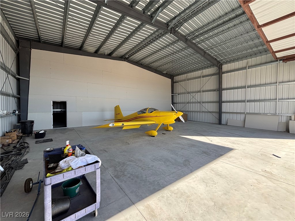 Photo 8 of 19, 1180 E Airplane Place