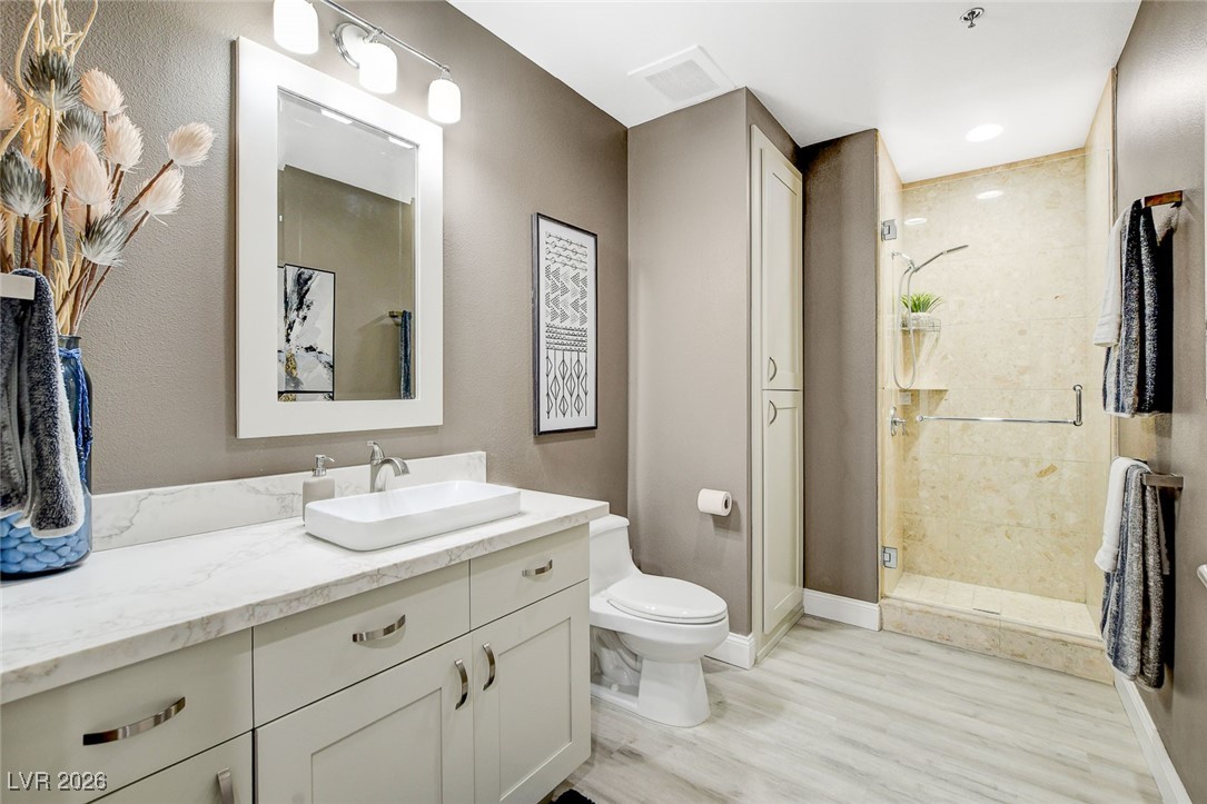 Photo 25 of 57, 4525 Dean Martin Drive #505