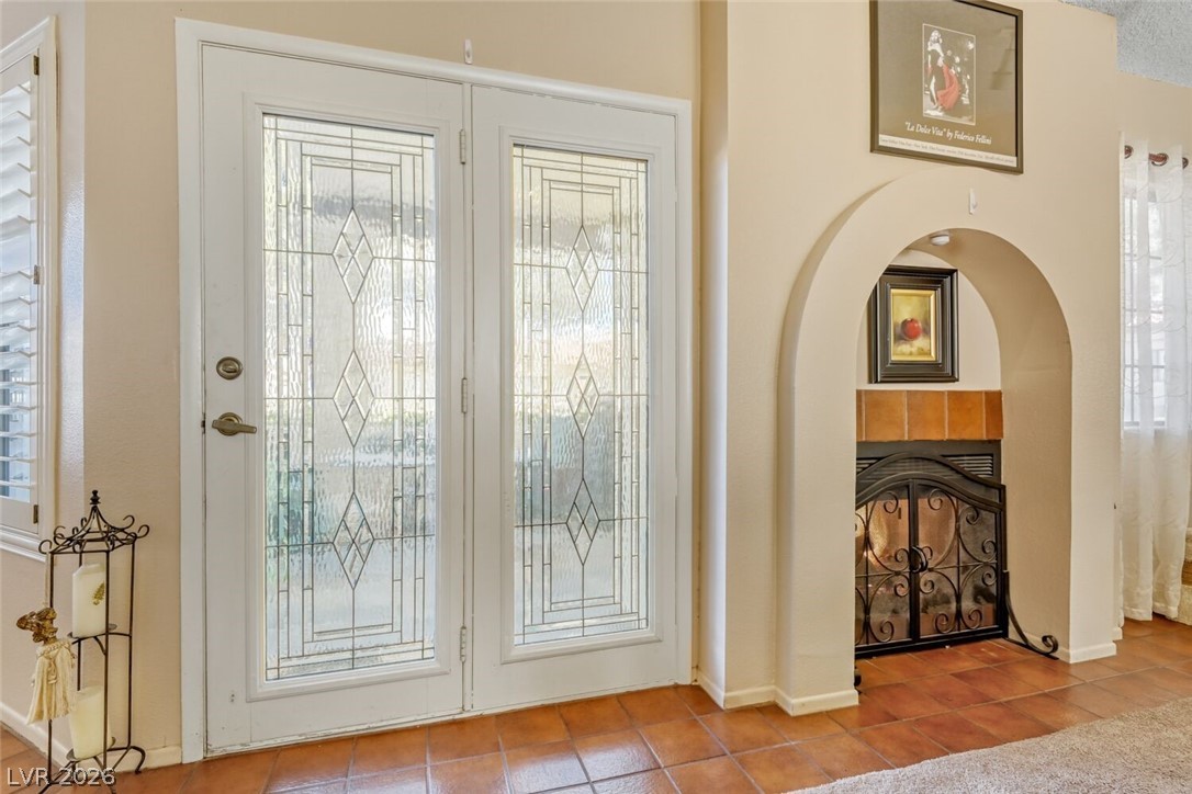 Photo 10 of 33, 3193 La Mancha Way