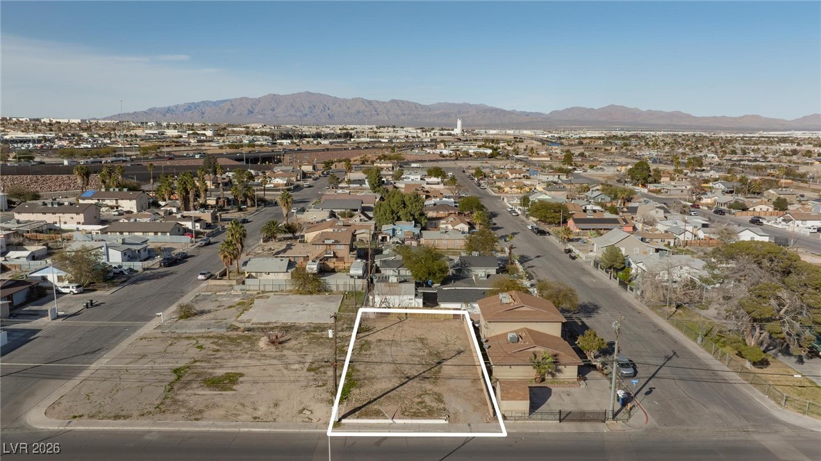 Photo 5 of 108 E Tonopah Avenue