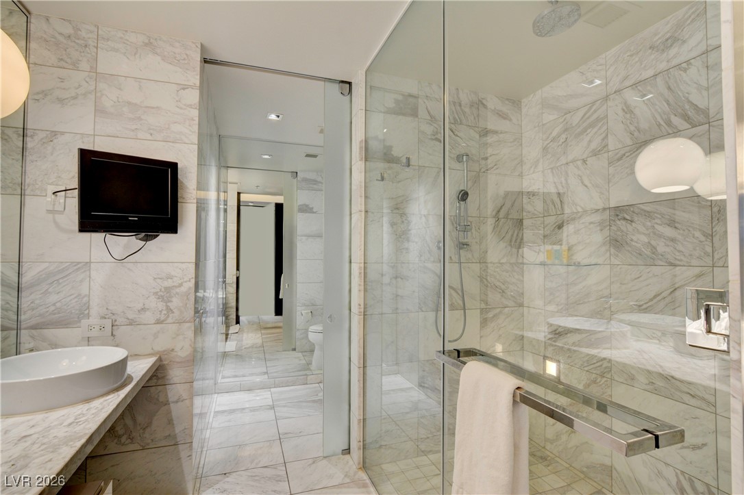 Photo 18 of 28, 4381 W Flamingo Road #19302