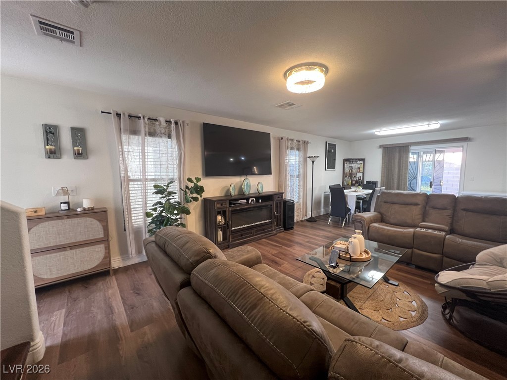 Photo 5 of 6370 W Haleh Avenue