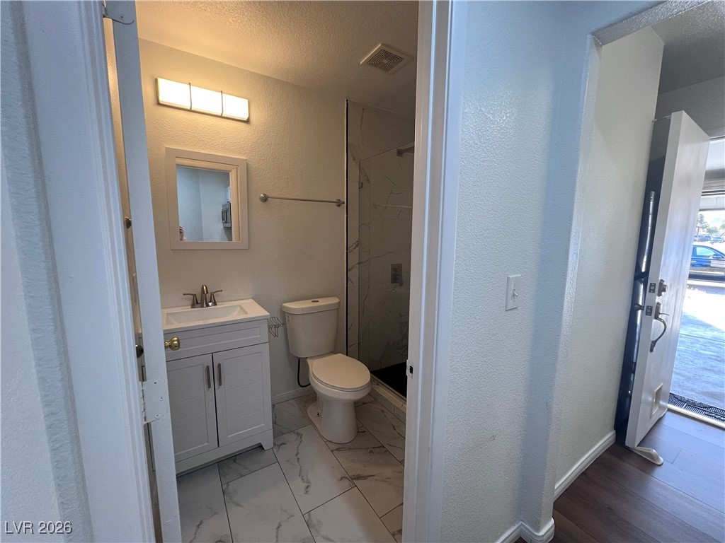 Photo 15 of 27, 6370 W Haleh Avenue