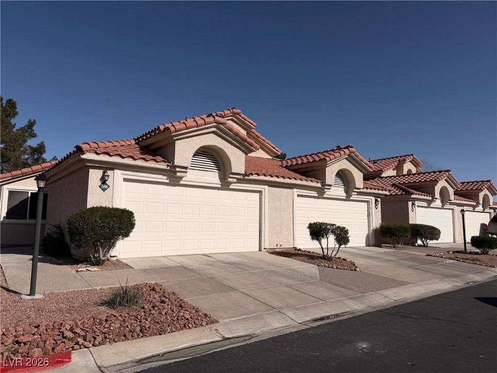 7806 Cliffside Court, Las Vegas 89145
