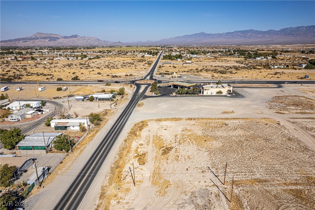 Photo 3 of 21 E Arizona Street