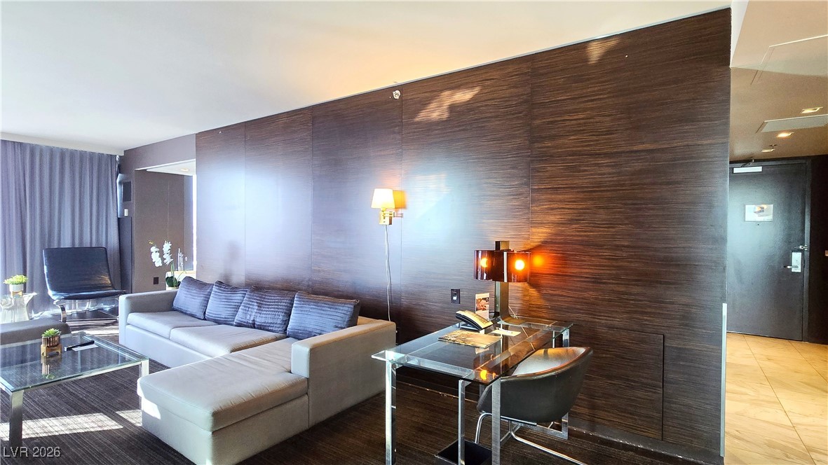 Photo 15 of 30, 4381 W Flamingo Road #3621