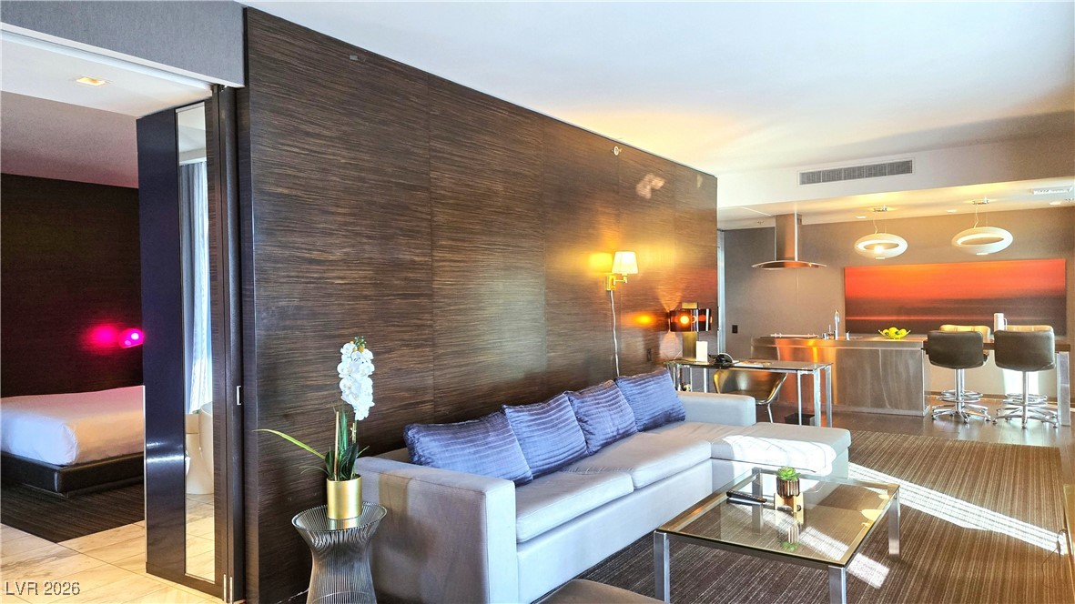 Photo 18 of 30, 4381 W Flamingo Road #3621