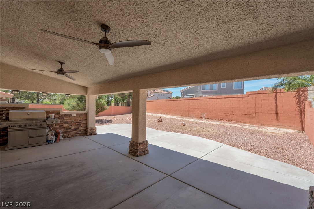 Photo 22 of 31, 1449 Desert Hills Drive