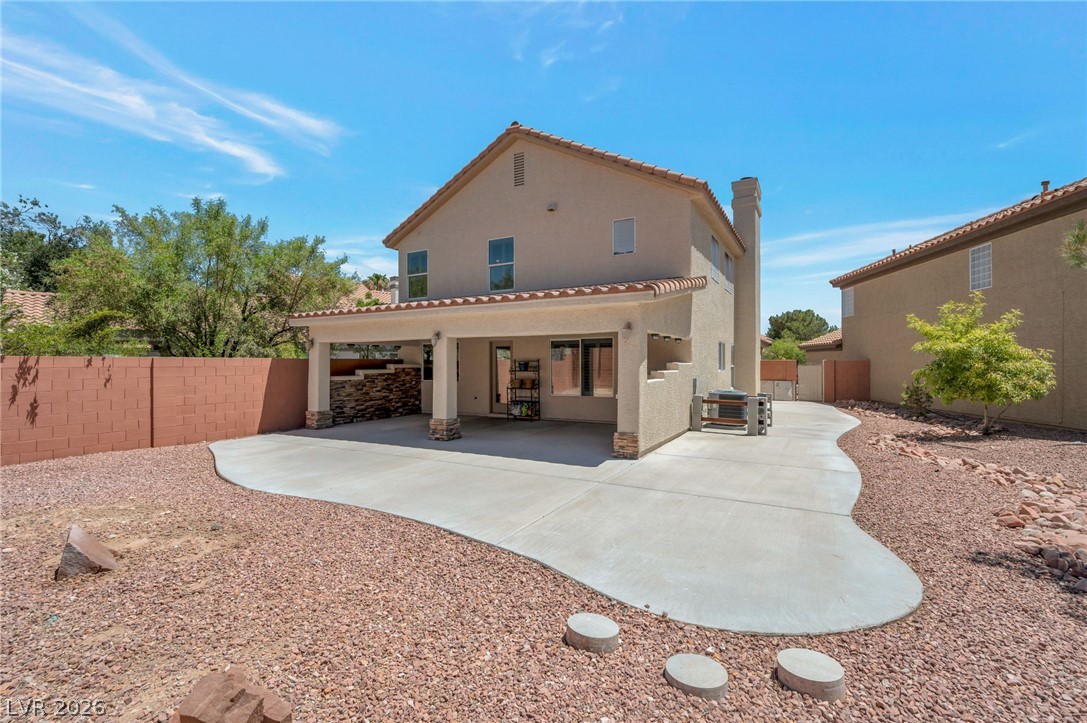Photo 23 of 31, 1449 Desert Hills Drive