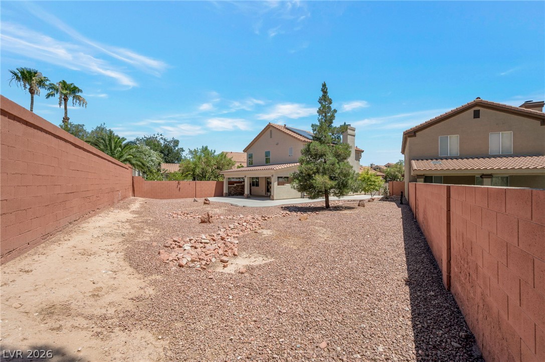 Photo 25 of 31, 1449 Desert Hills Drive