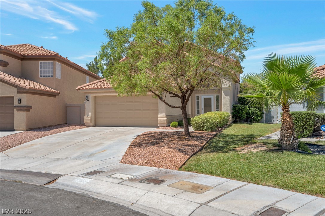 Photo 2 of 1449 Desert Hills Drive