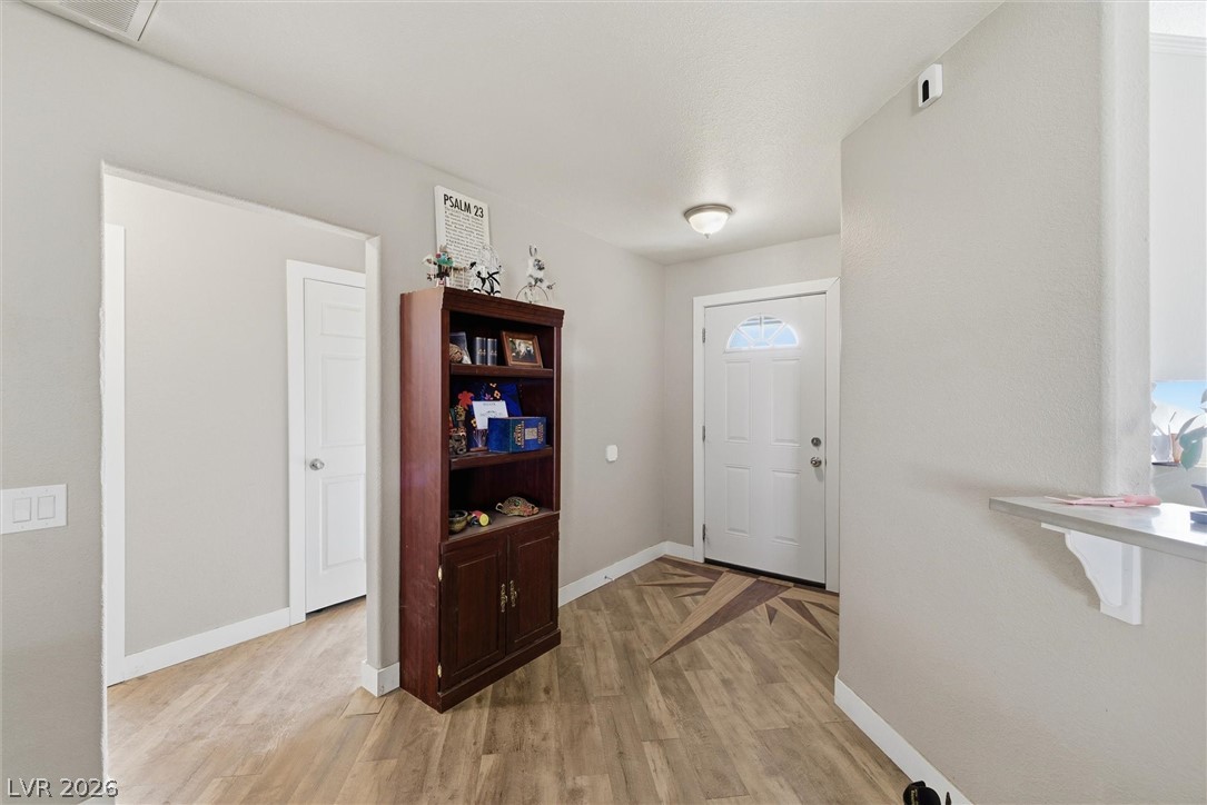 Photo 6 of 31, 2780 W Simkins Road