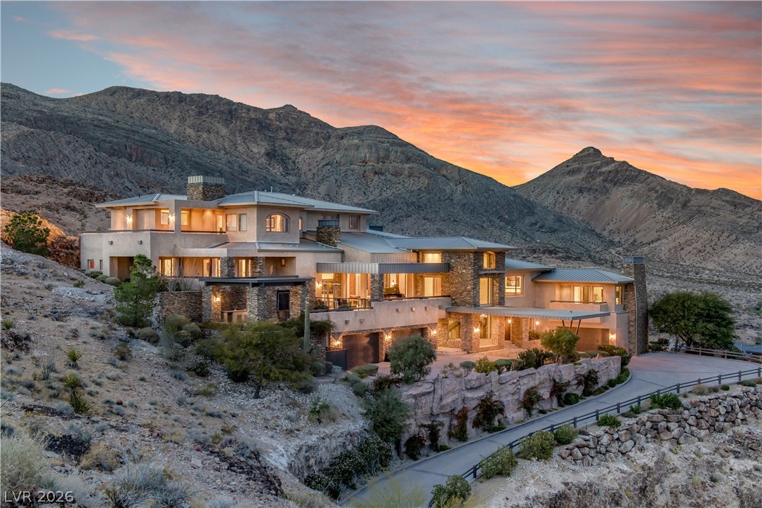 5 PROMONTORY POINTE Lane, Las Vegas 89135