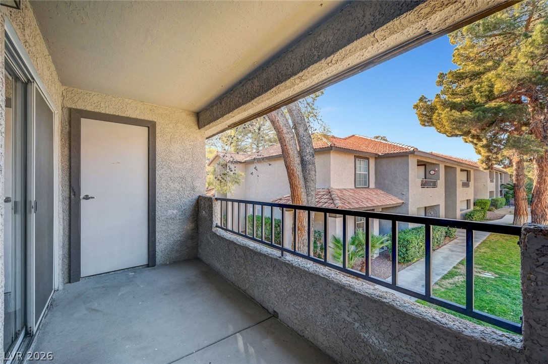 Photo 36 of 52, 2606 S Durango Drive #241